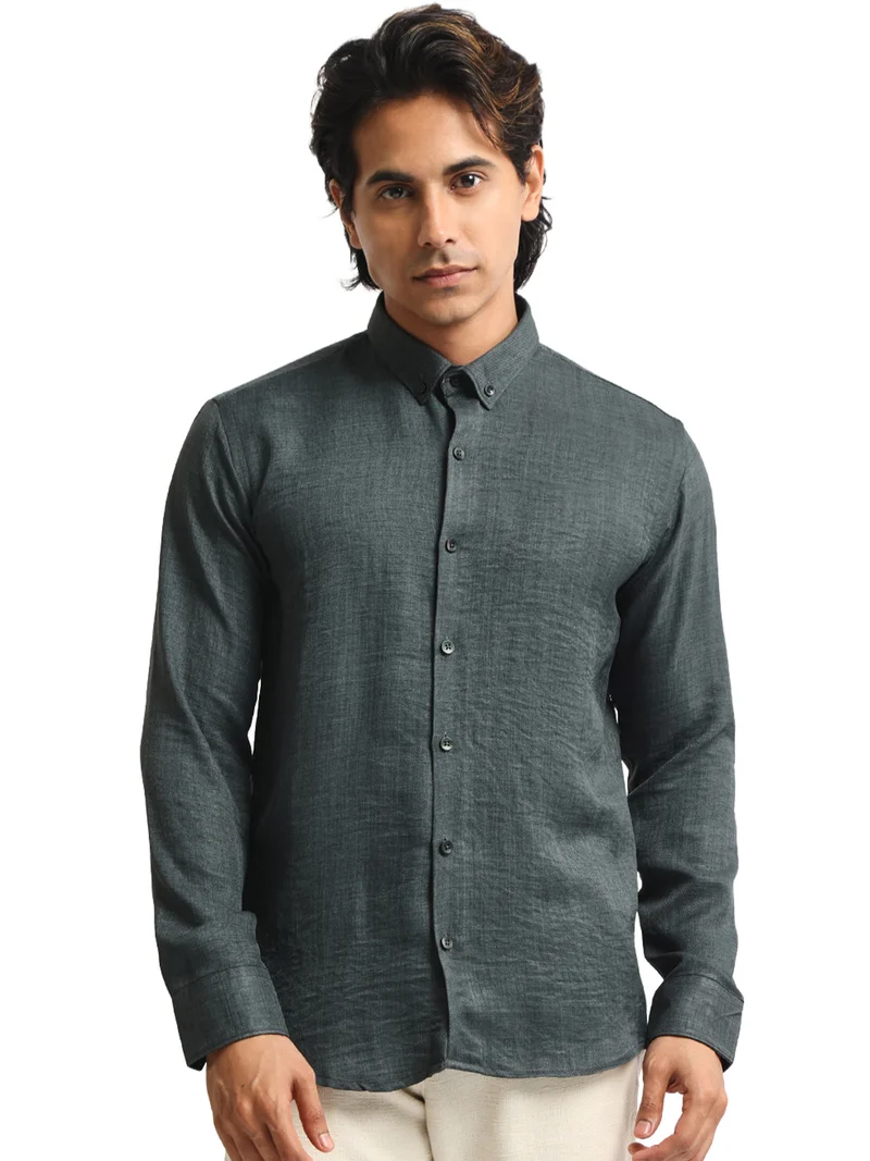 Maniac Maniac Mens Solid collared Neck Full Sleeve Super Twill Fabric Olive Shirt